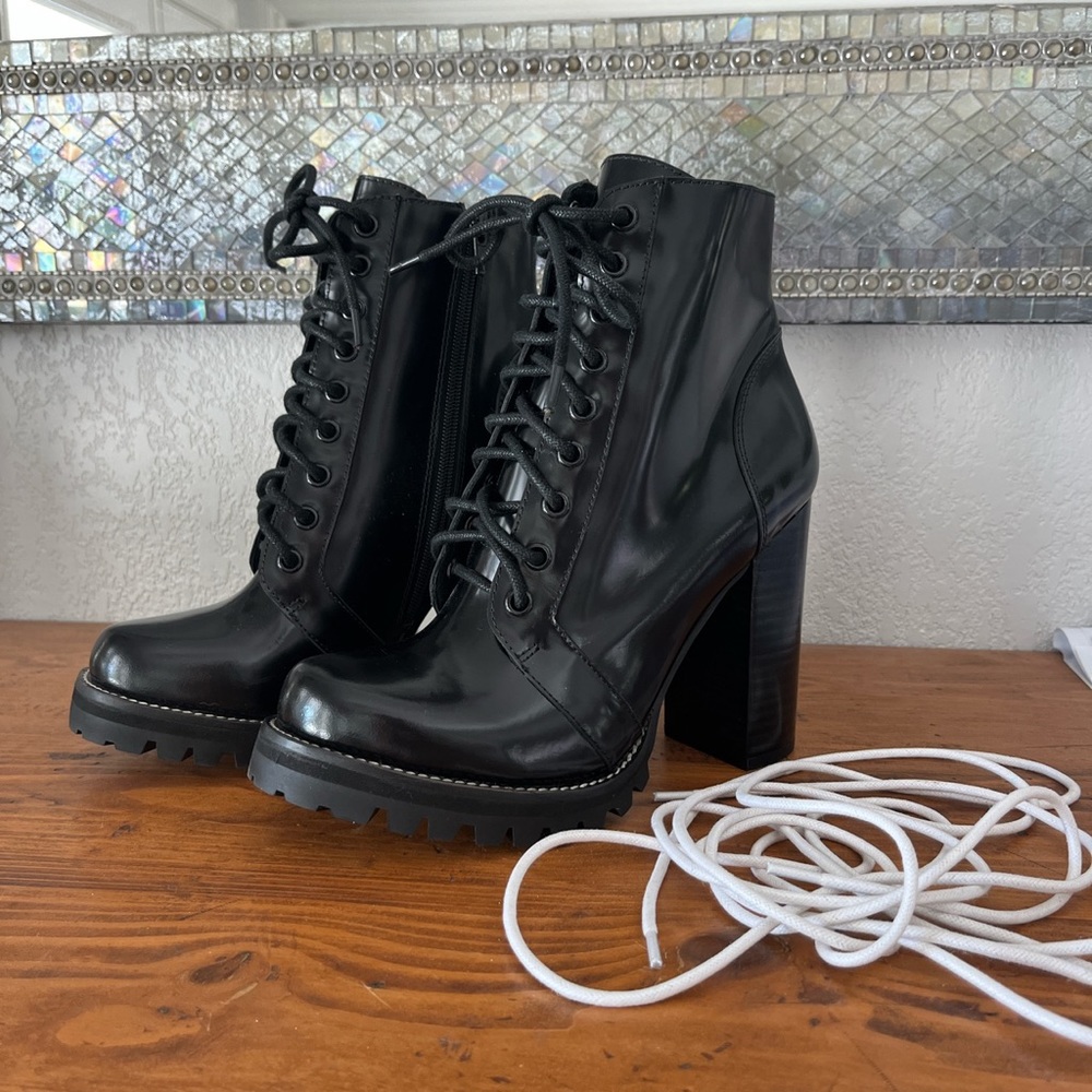 Jeffrey Campbell Legion Heel Lace up Boots with extra white laces